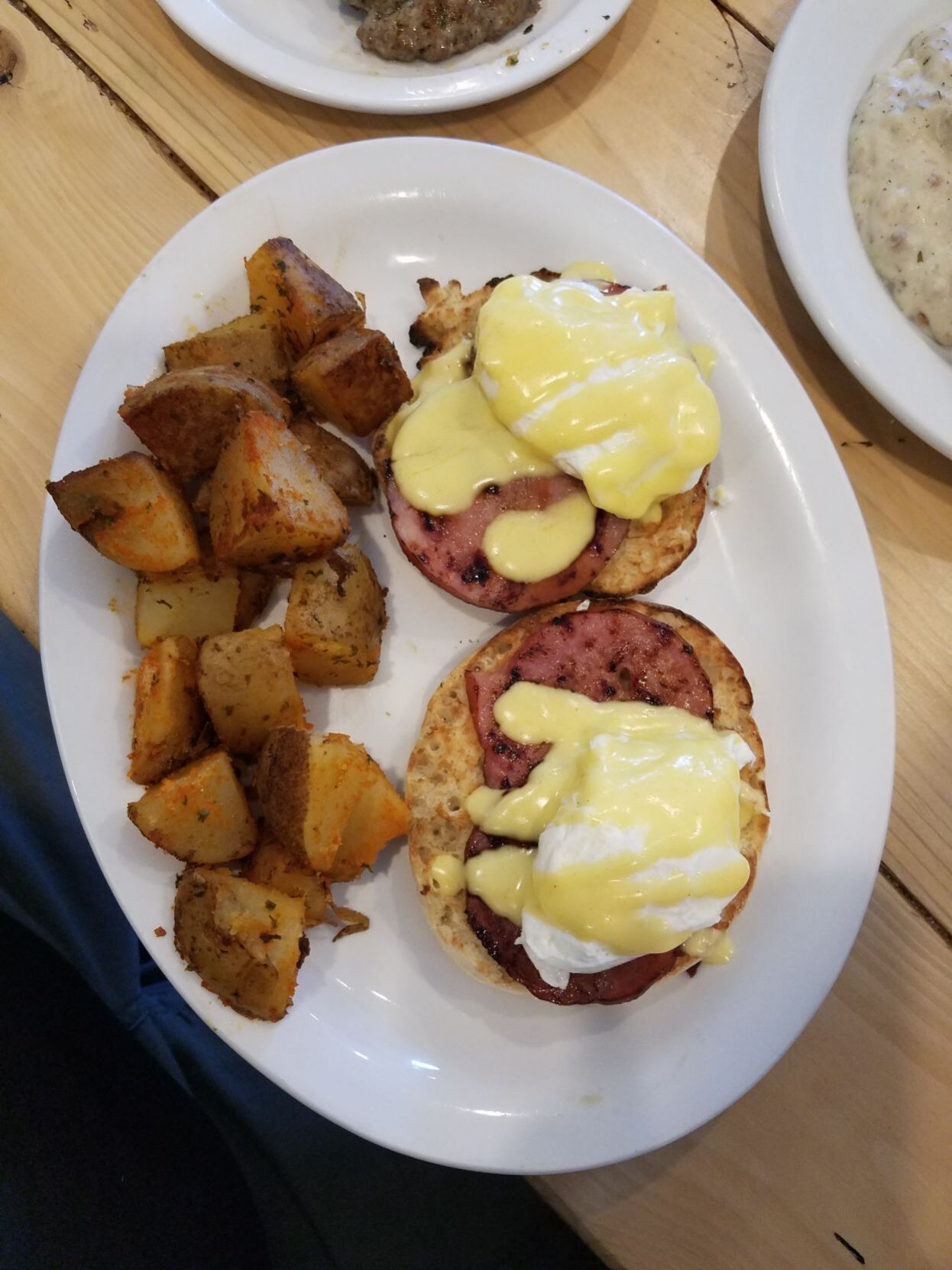 Eggs Benedict at Ginger and Clove Cafe